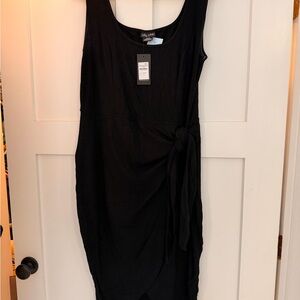 Elegant Black Sleeveless Dress